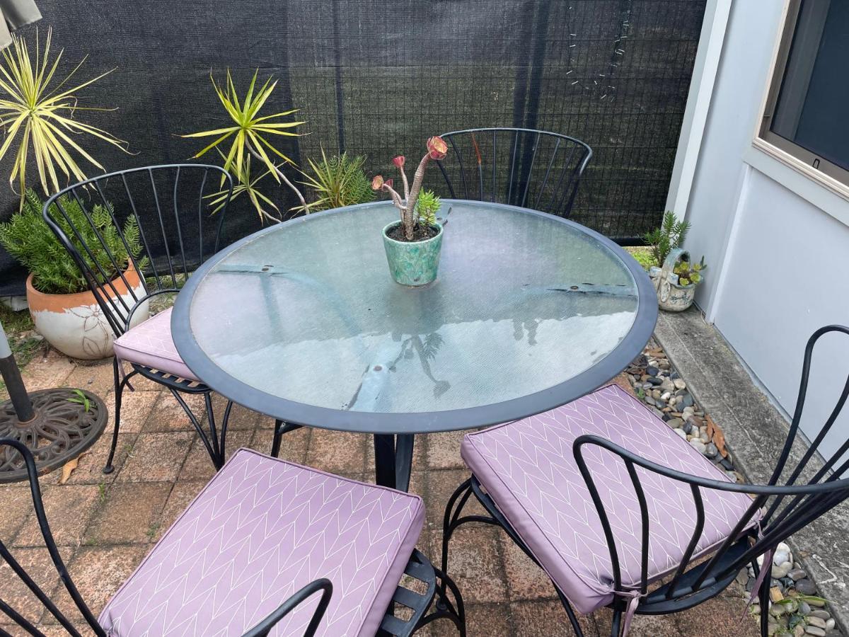 Churchill'S B&B Twin Spa Getaway Studio Swansea Eksteriør bilde